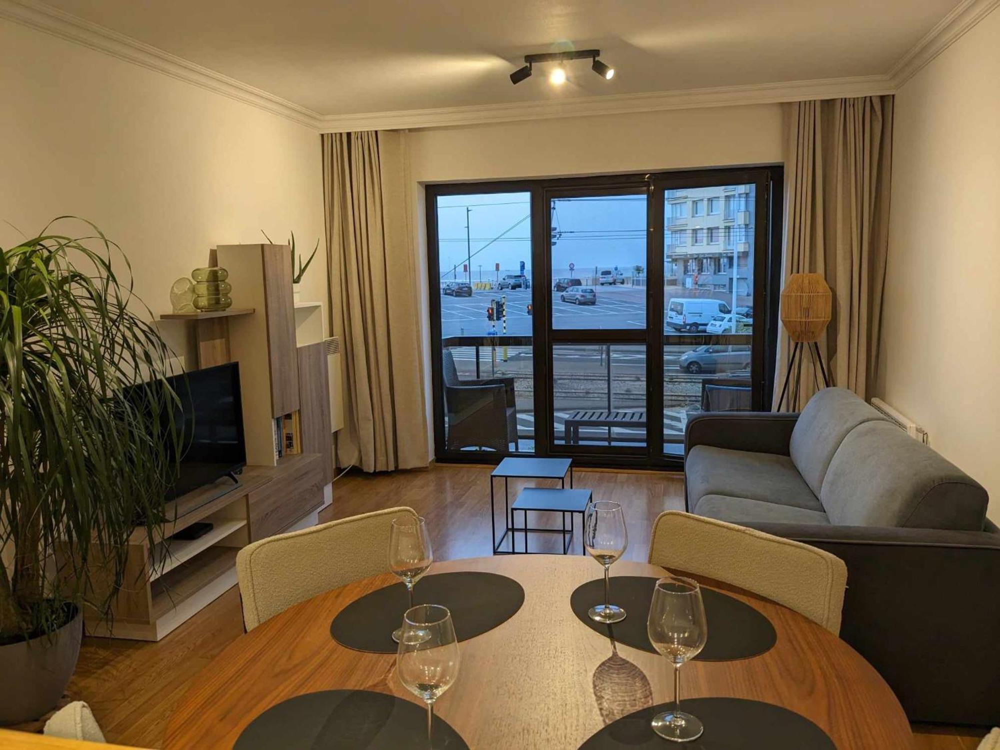 Vista Linda, Leuk Appartement Vlak Bij Zeedijk En Strand Ostend Exterior foto