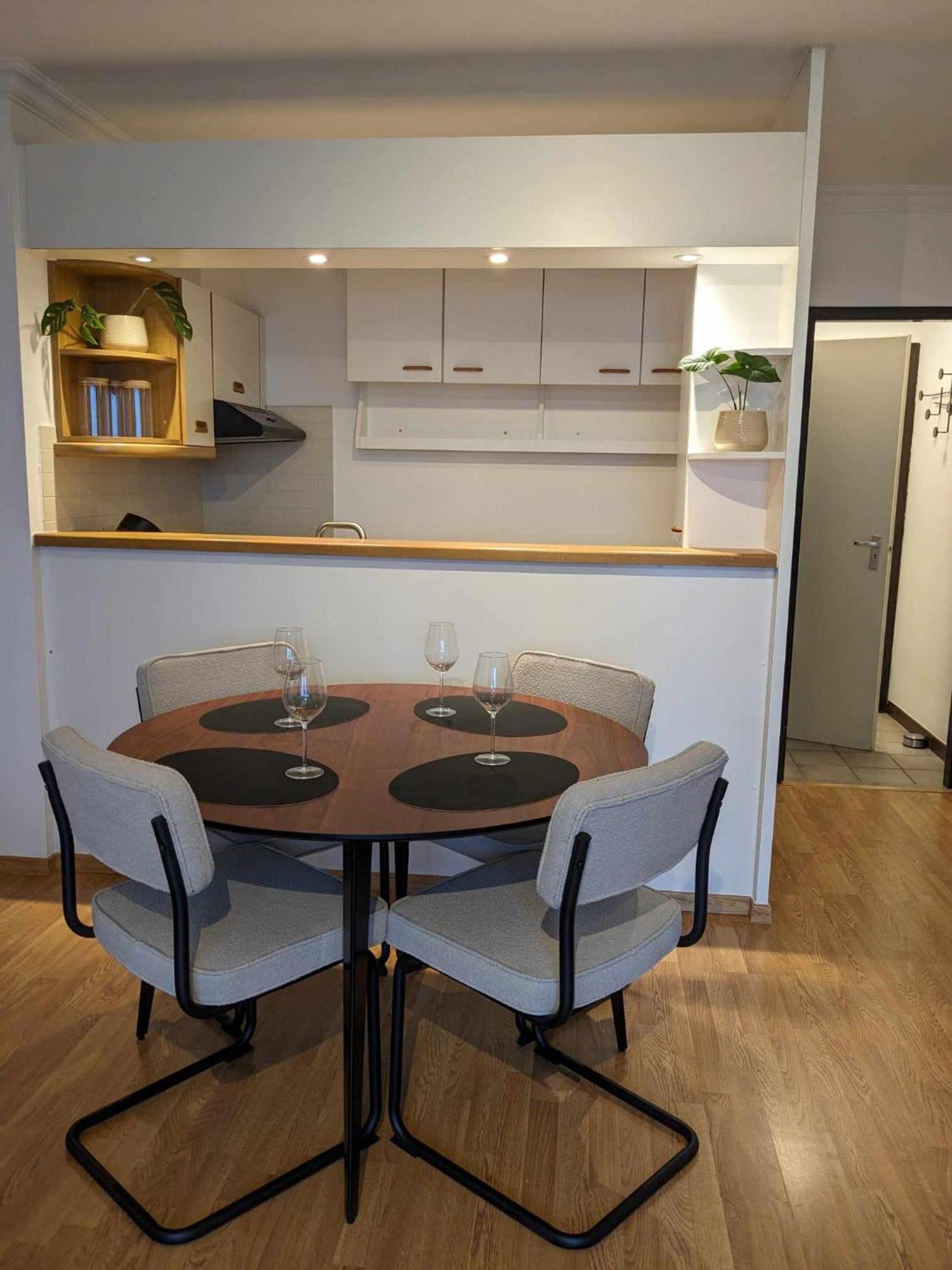 Vista Linda, Leuk Appartement Vlak Bij Zeedijk En Strand Ostend Exterior foto